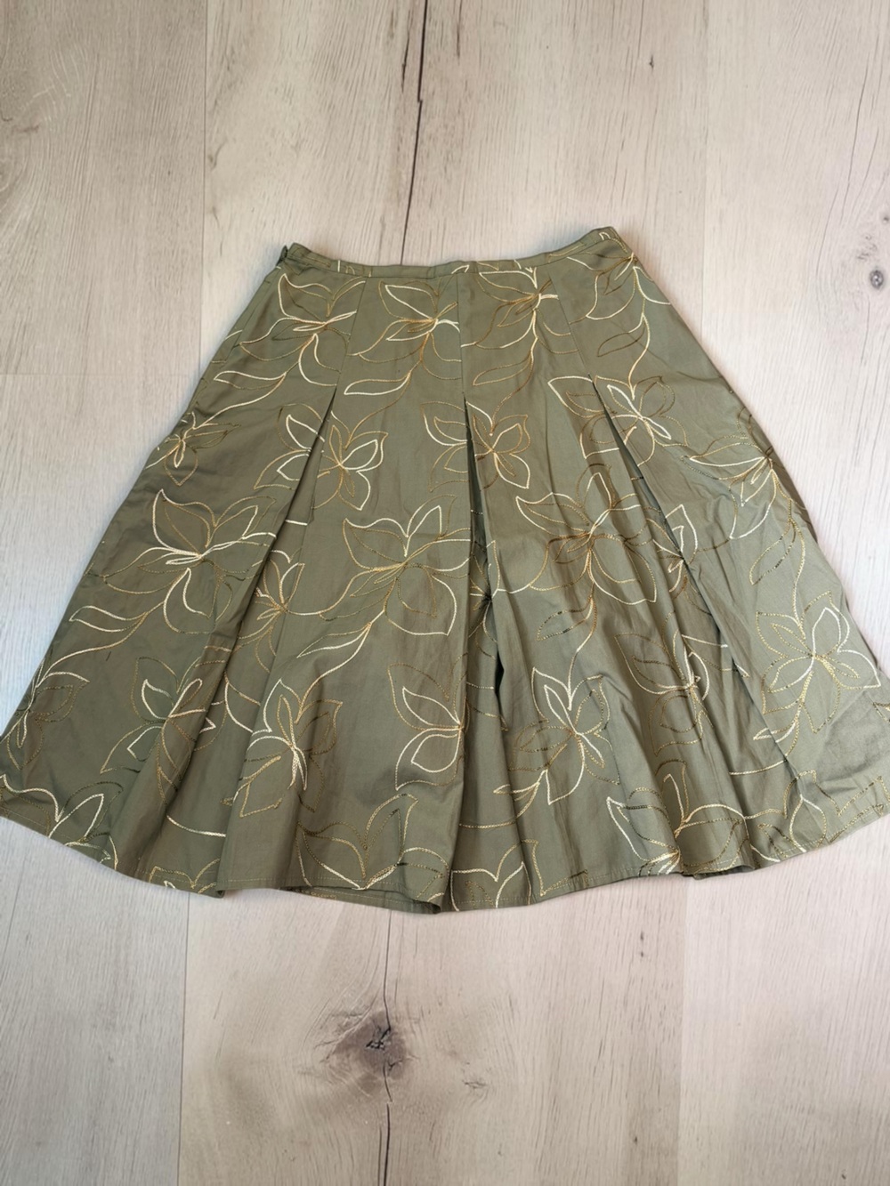 New York & Company Olive Green Floral Embroidered Skater Skirt